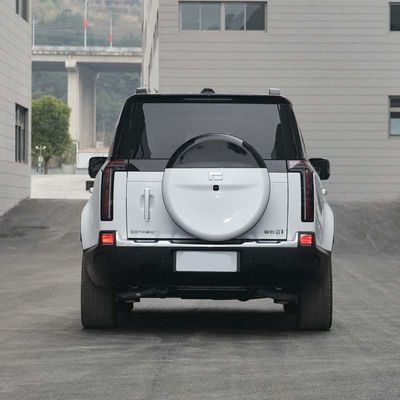 White Exterior Color ISO14001 Certified 7 Seats Polestones 01 Jishi 01 EV Electric Car